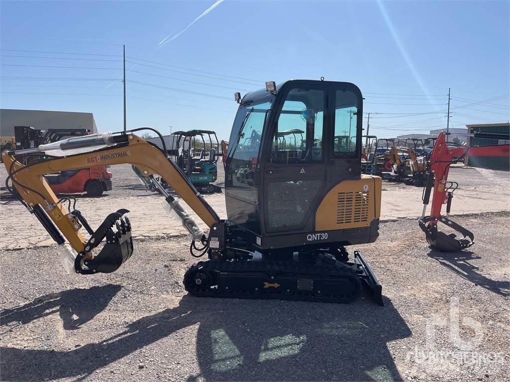 AGT QNT30 Mini excavators < 7t (Mini diggers)