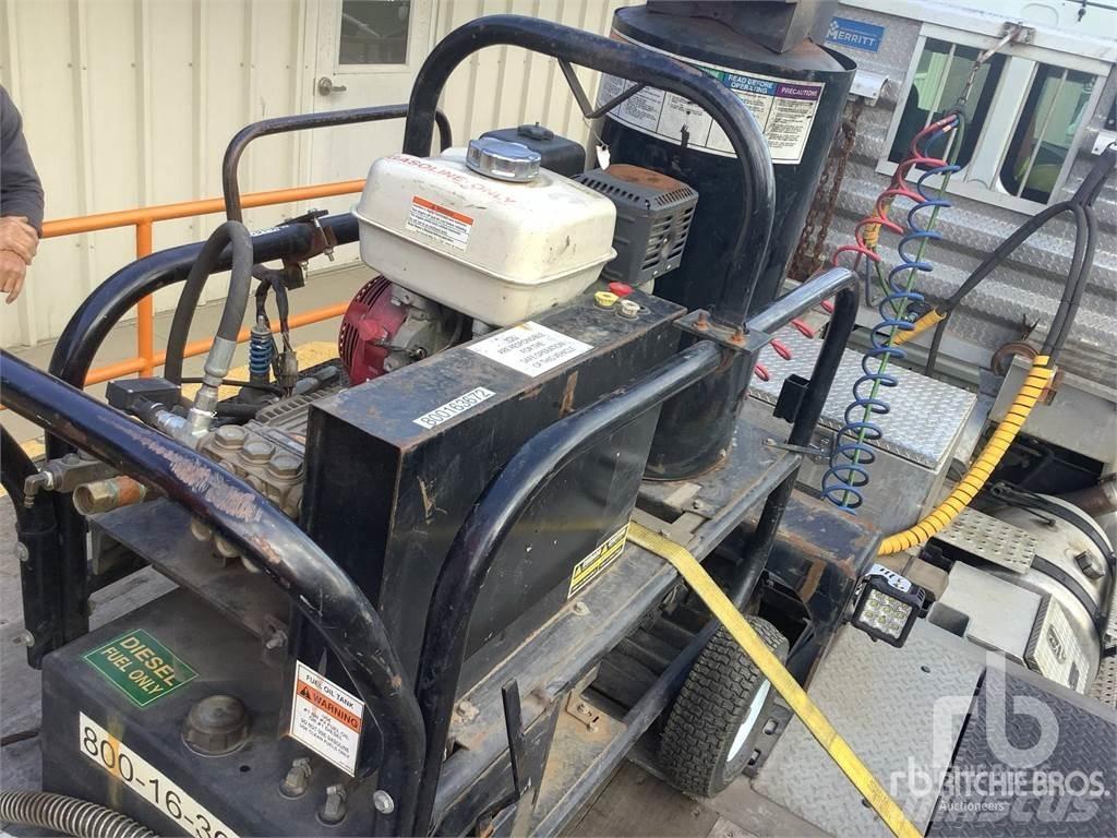 Alkota 3305X4 Low pressure cleaner