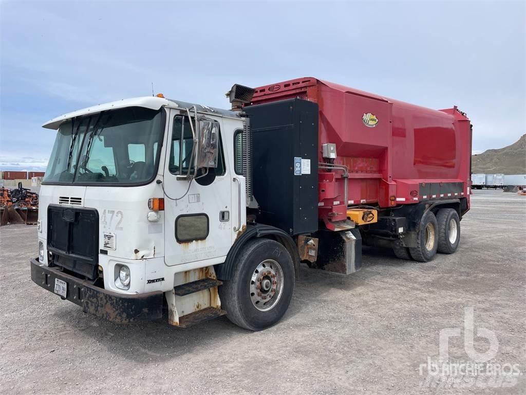 Autocar ACX64 Waste trucks
