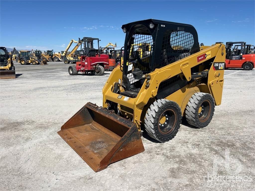 CAT 226D C1-H2 Skid steer loaders