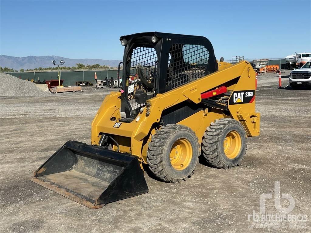 CAT 236D Skid steer loaders