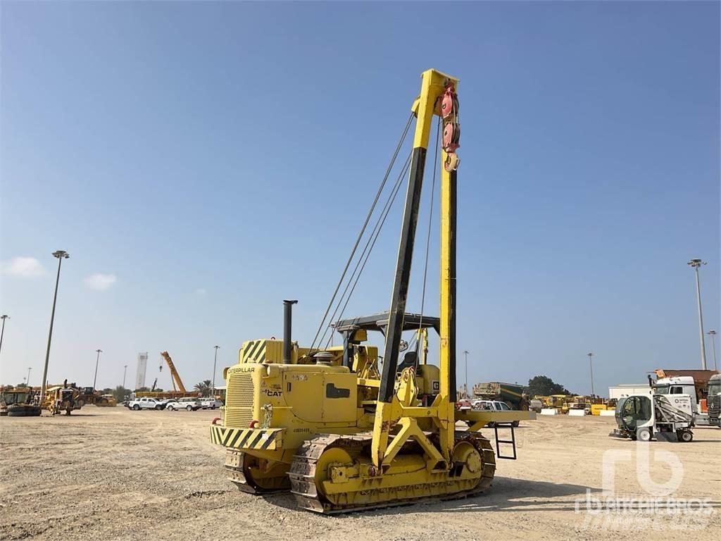 CAT 572G Pipe layer dozers