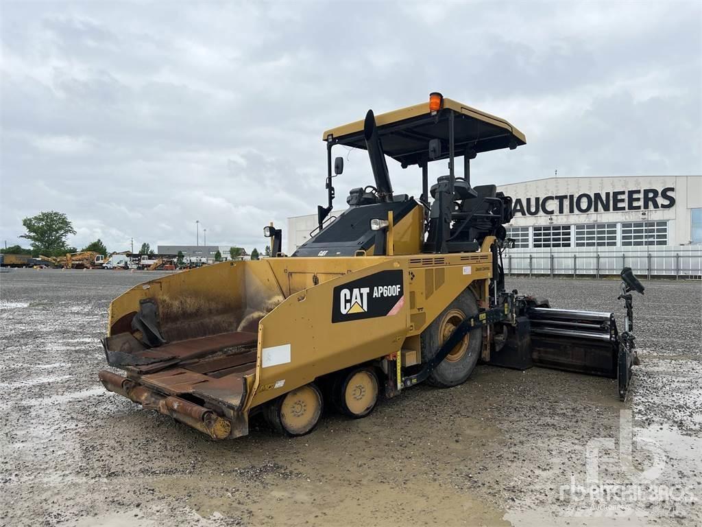 CAT AP600F Asphalt pavers