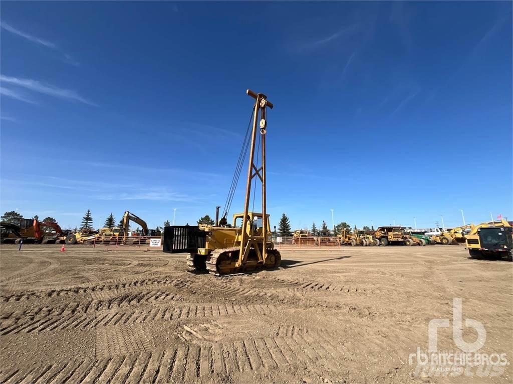 CAT D7G Pipe layer dozers