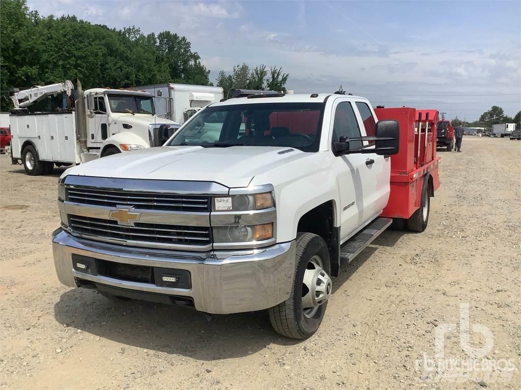 Chevrolet 3500 Tanker trucks