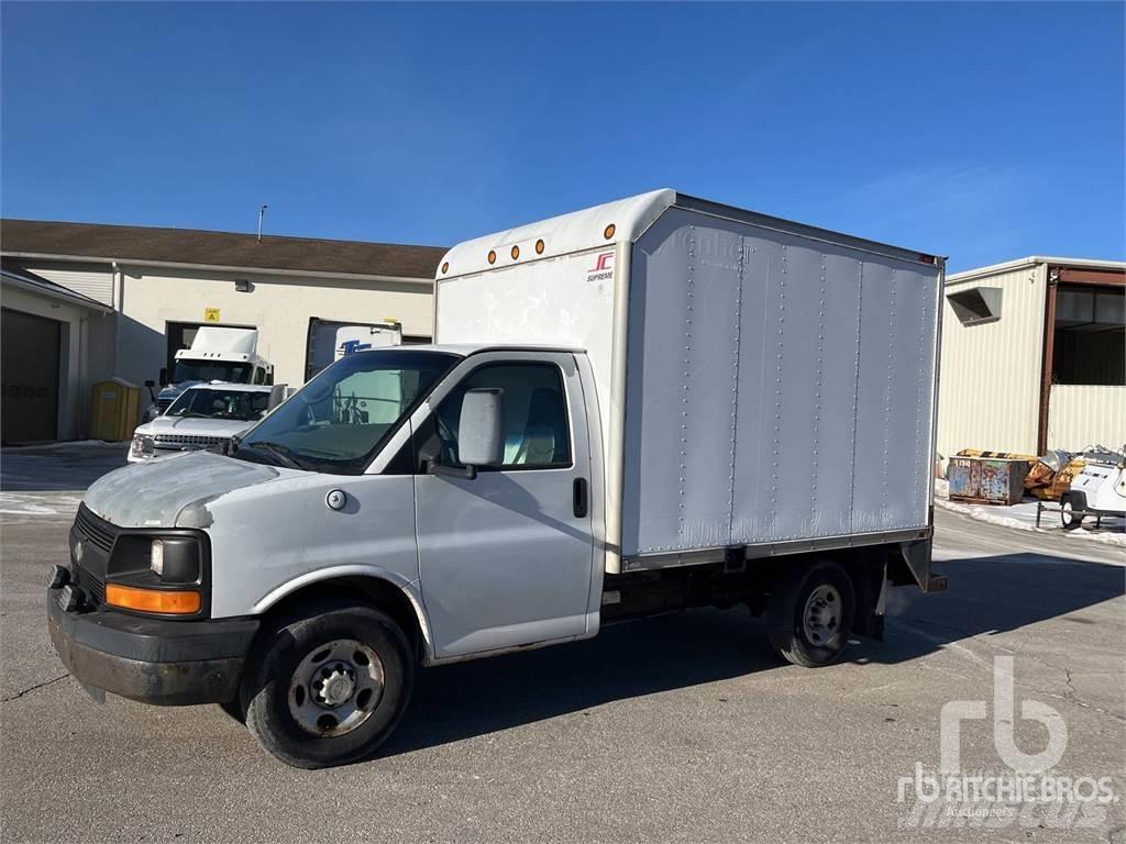 Chevrolet 3500 Panel vans