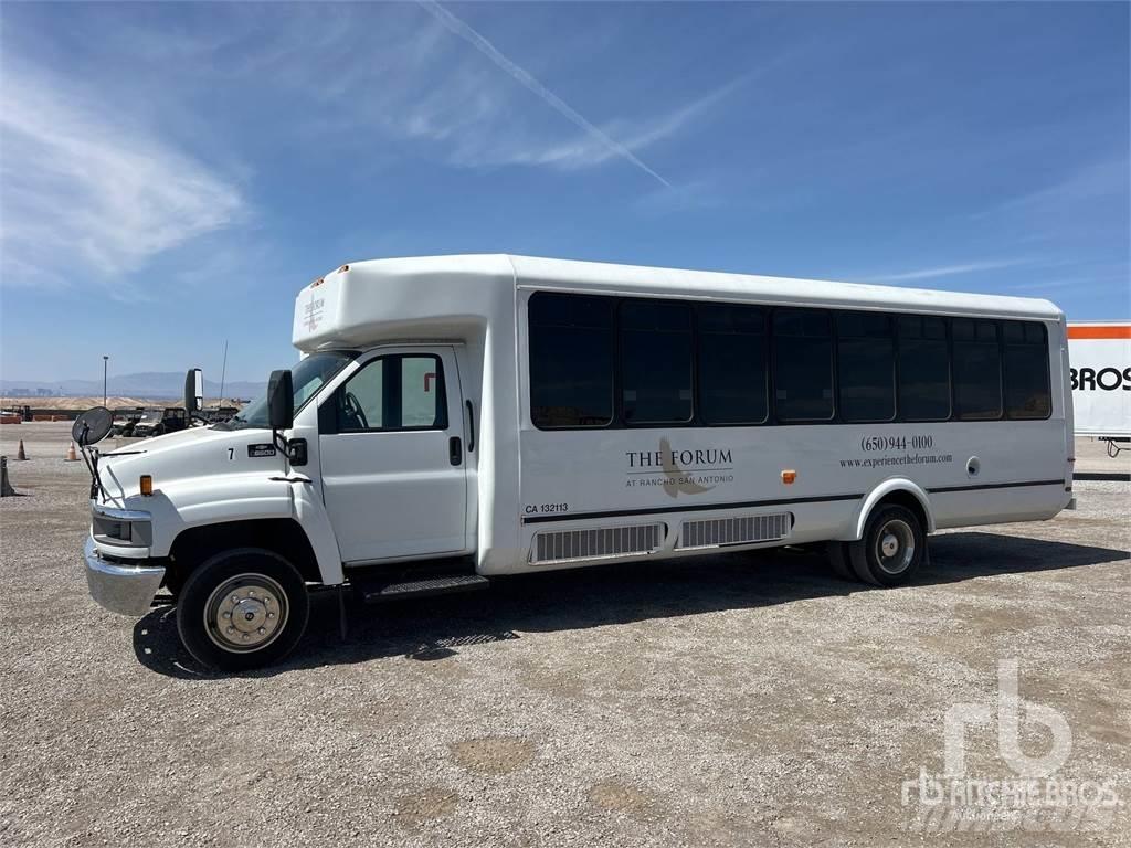 Chevrolet C5500 Intercity bus