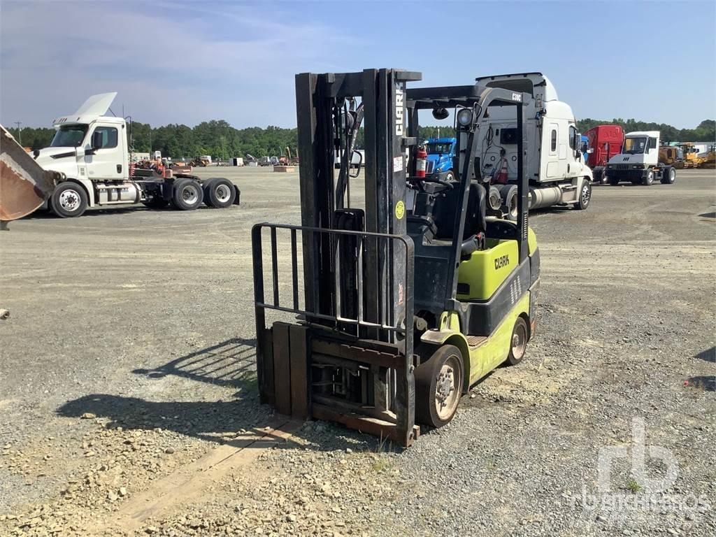 Clark C30CL Diesel trucks