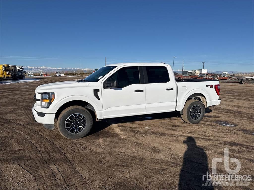 Ford F-150 Pick up/Dropside