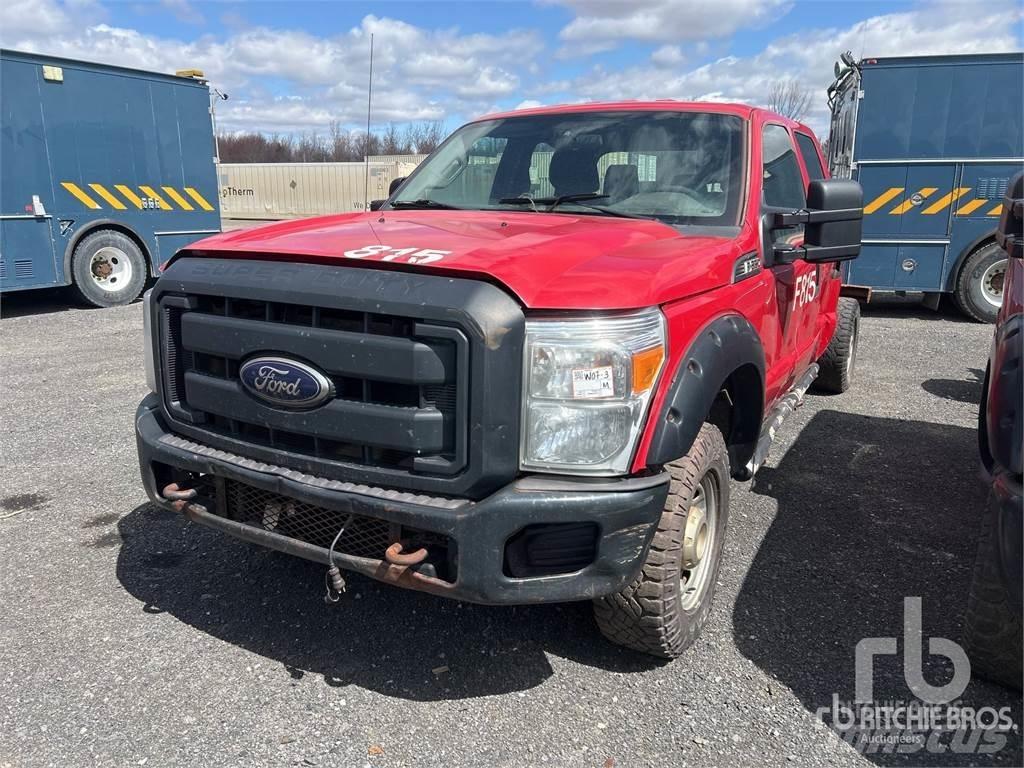Ford F-250 Chassis Cab trucks