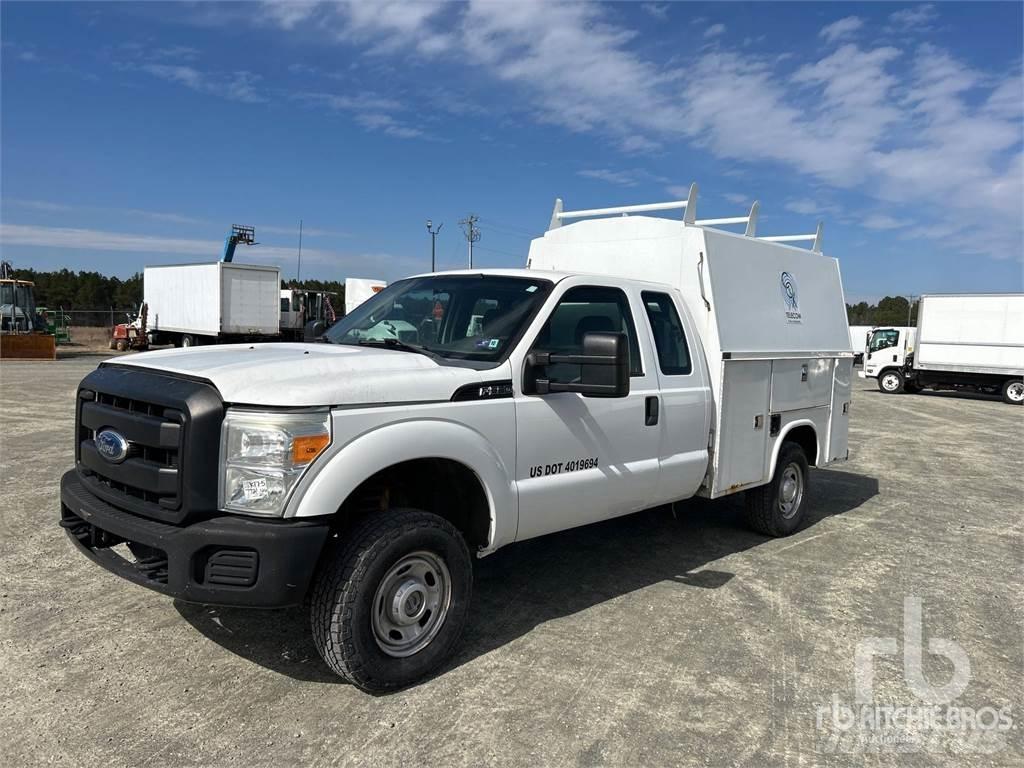 Ford F-350 Municipal / general purpose vehicles