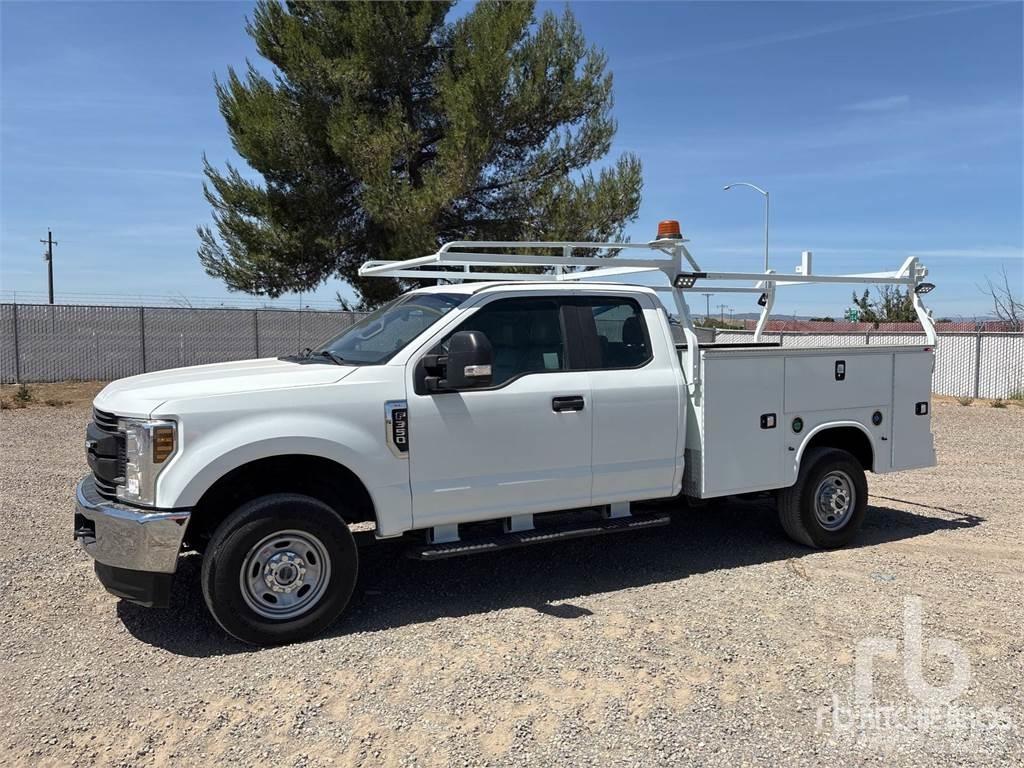 Ford F-350 Pick up/Dropside