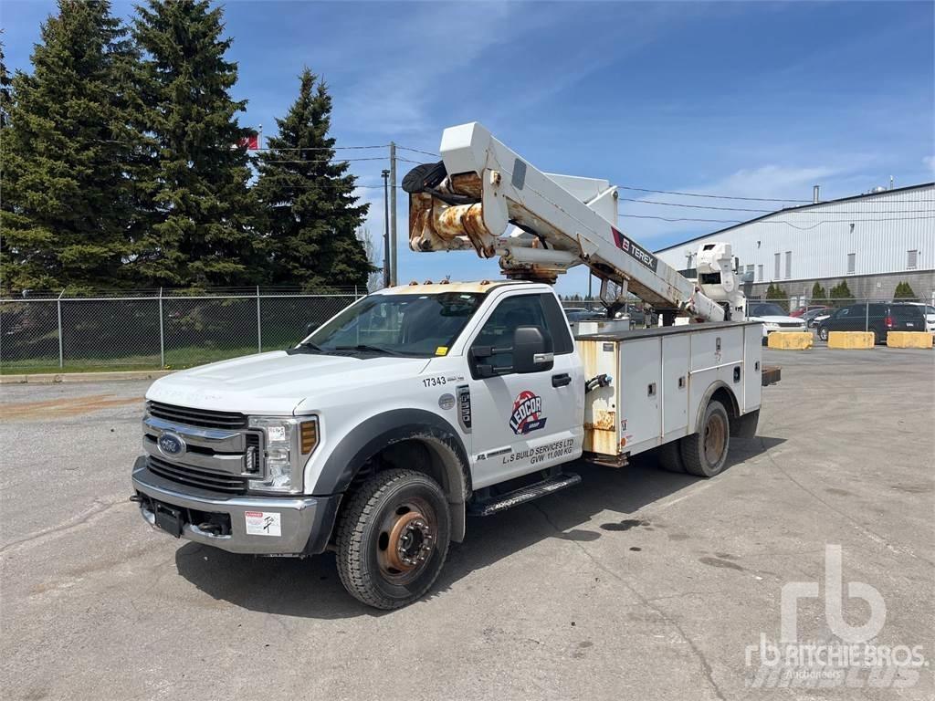 Ford F-550 Trailer mounted platforms