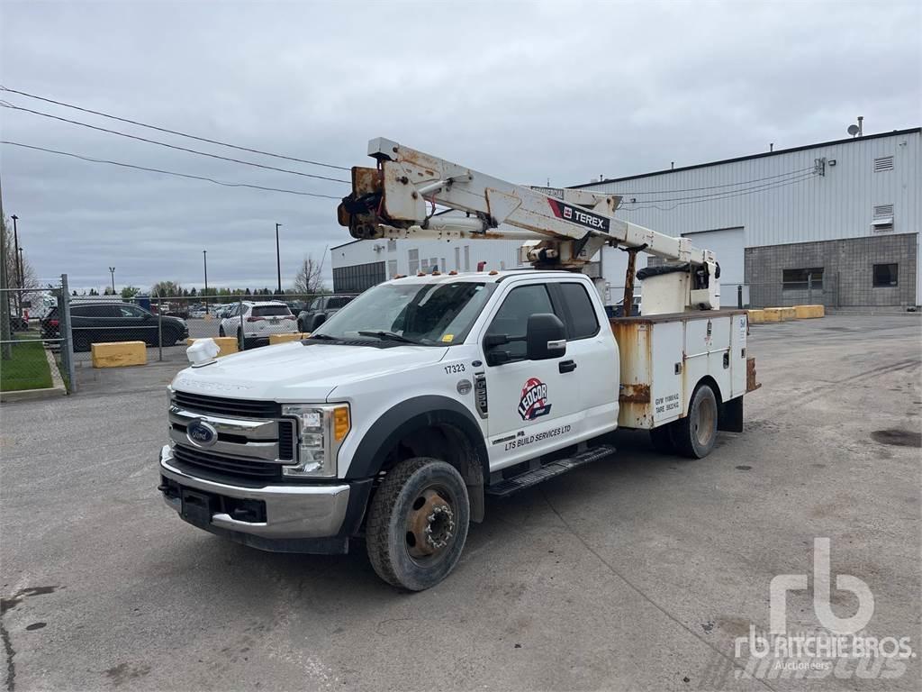 Ford F-550 Trailer mounted platforms