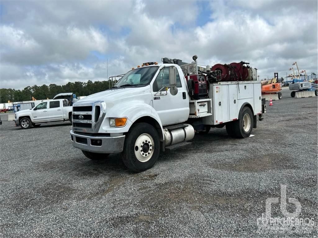 Ford F-750 Municipal / general purpose vehicles