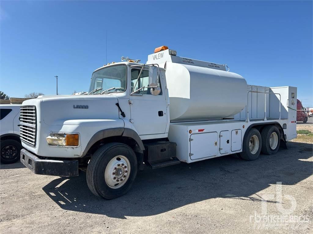 Ford LTS9000 Tanker trucks