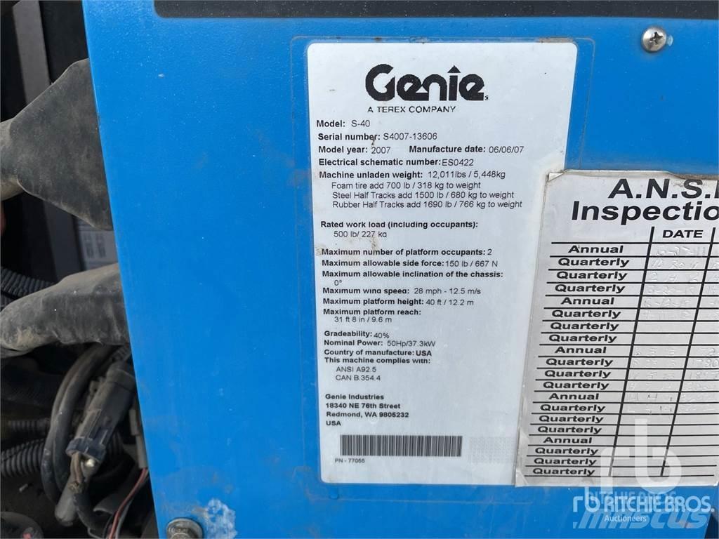 Genie S40 Articulated boom lifts