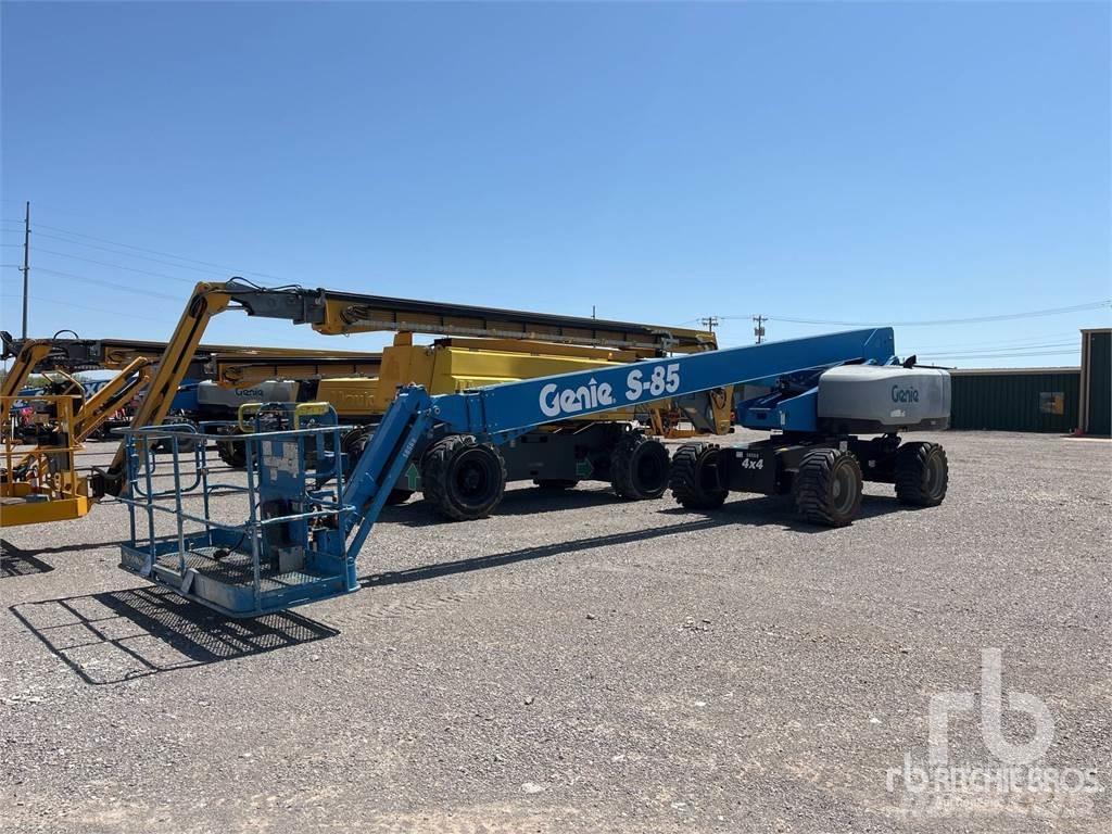 Genie S85 Articulated boom lifts
