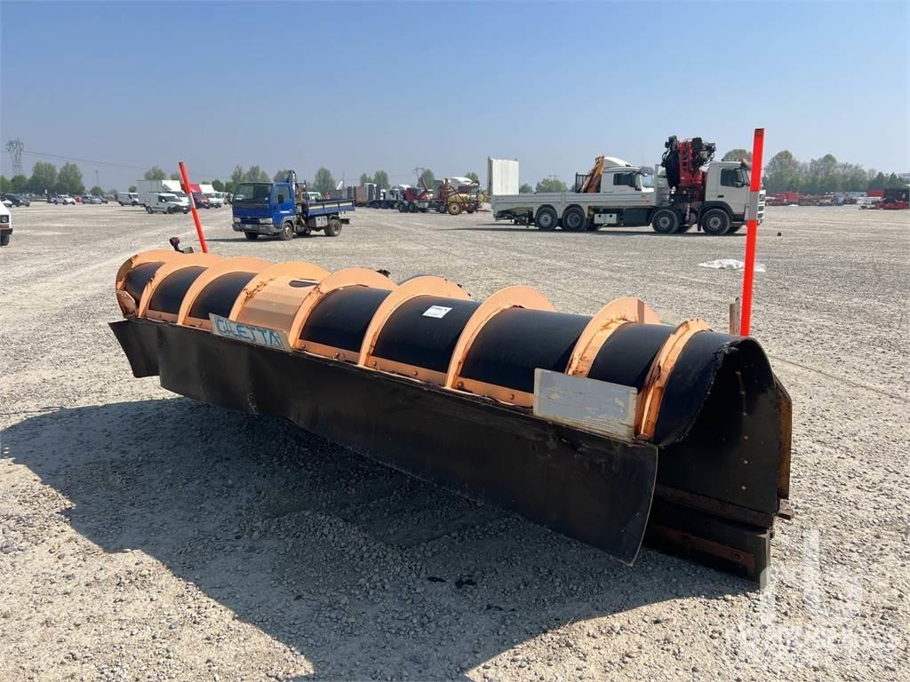 Giletta MN40 Snow blades and plows