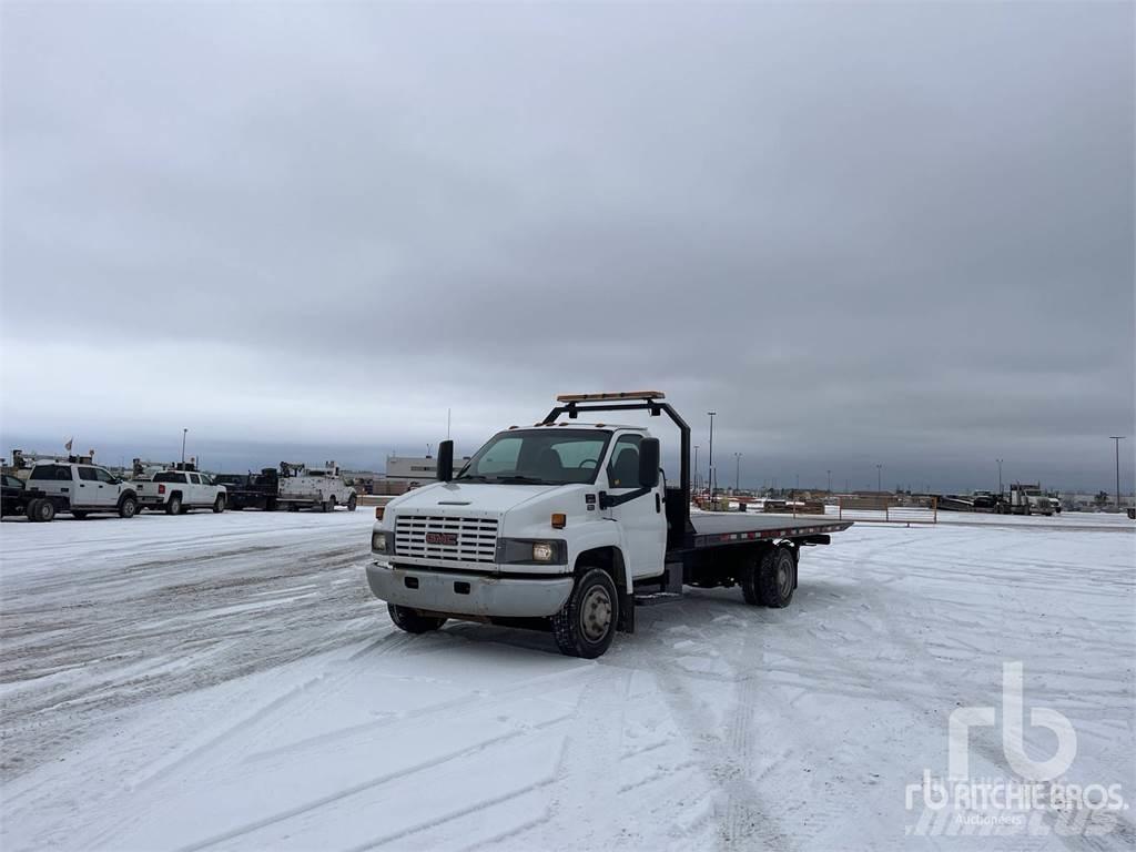 GMC C5500 Recovery vehicles