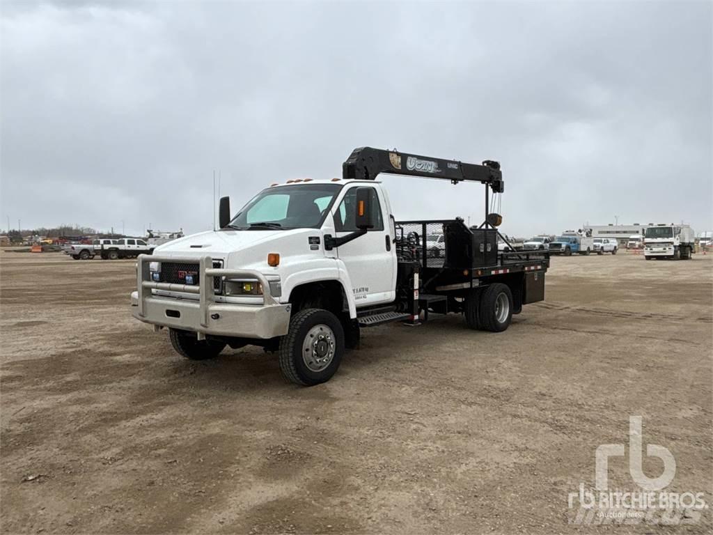 GMC C5500 Truck mounted cranes