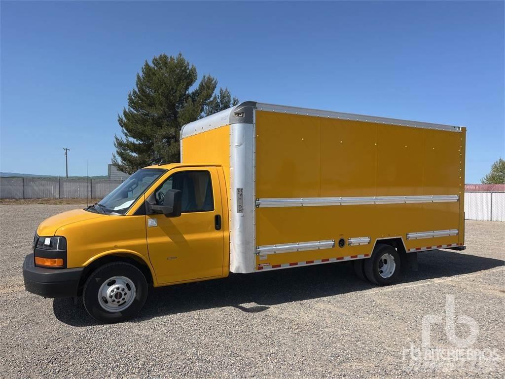 GMC G33903 Panel vans