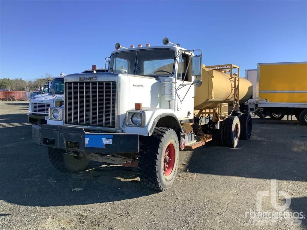 GMC GENERAL Tanker trucks
