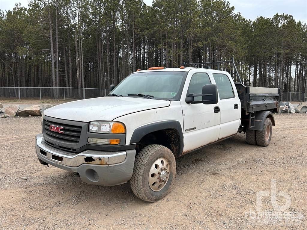 GMC SIERRA 3500 Tipper trucks