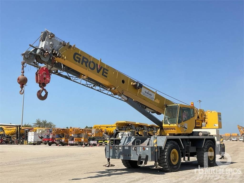 Grove RT600E Rough terrain cranes