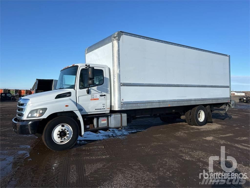 Hino 268 Panel vans