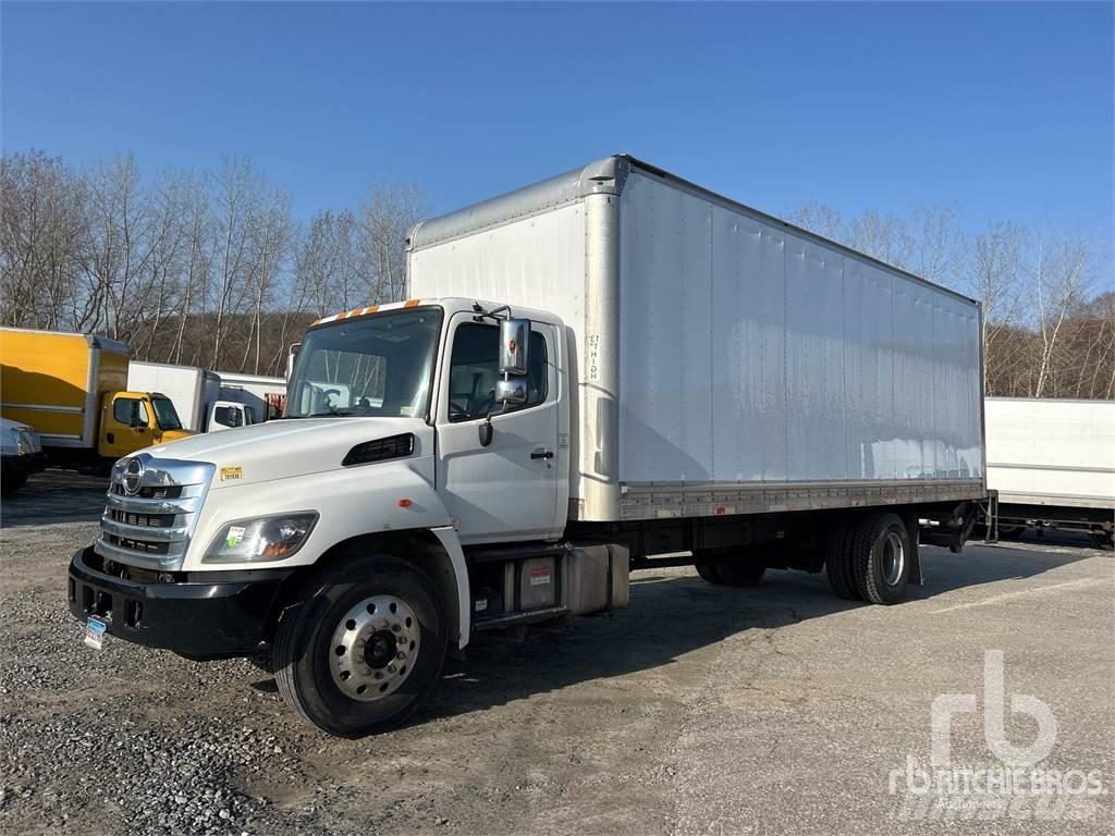 Hino 268 Panel vans