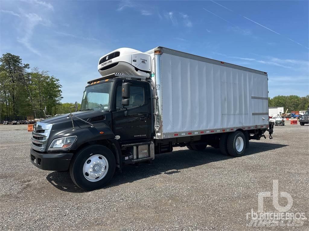 Hino 338 Temperature controlled