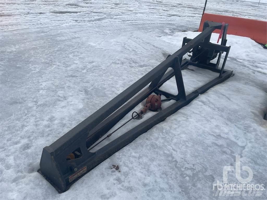 JLG 1001099351 Booms and arms