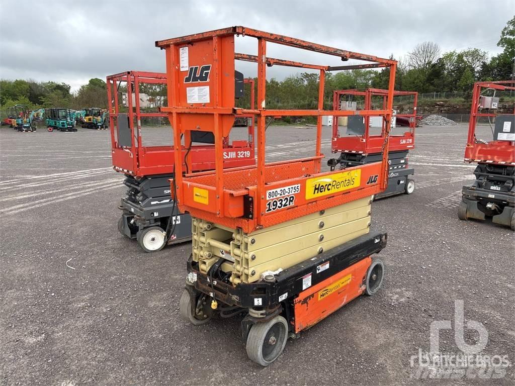 JLG 1932R Scissor lifts