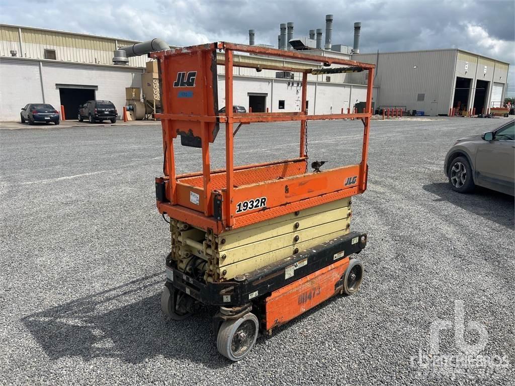 JLG 1932R Scissor lifts