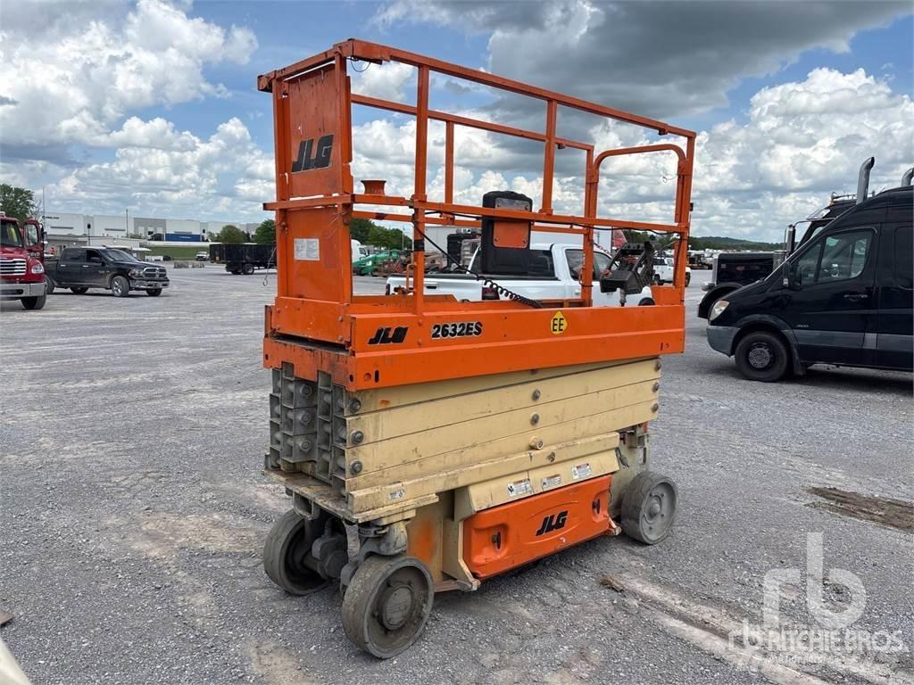 JLG 2632ES Scissor lifts
