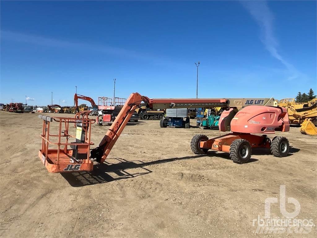 JLG 460SJ Articulated boom lifts