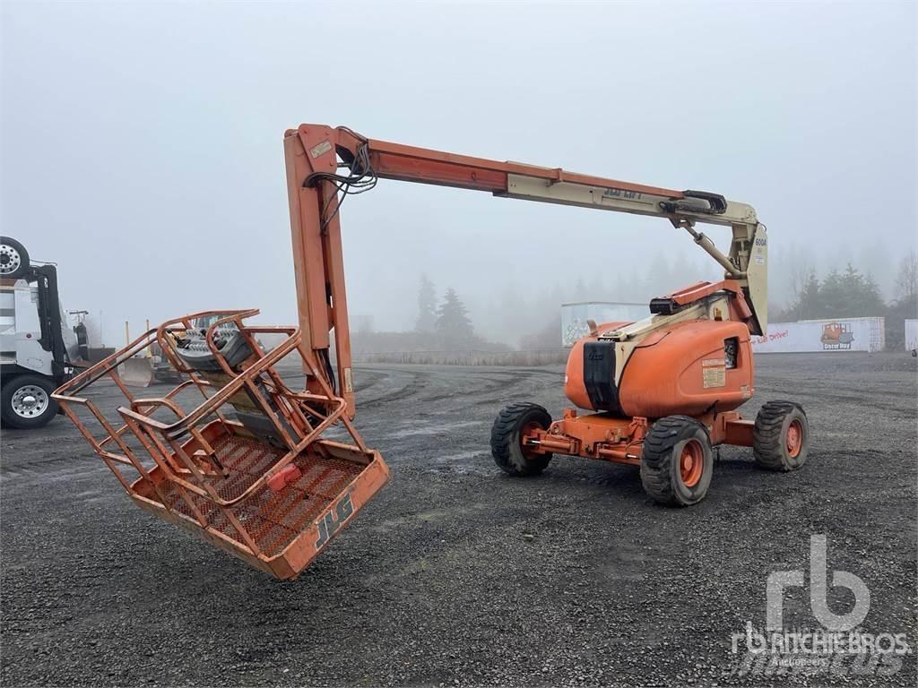 JLG 600AJ Articulated boom lifts