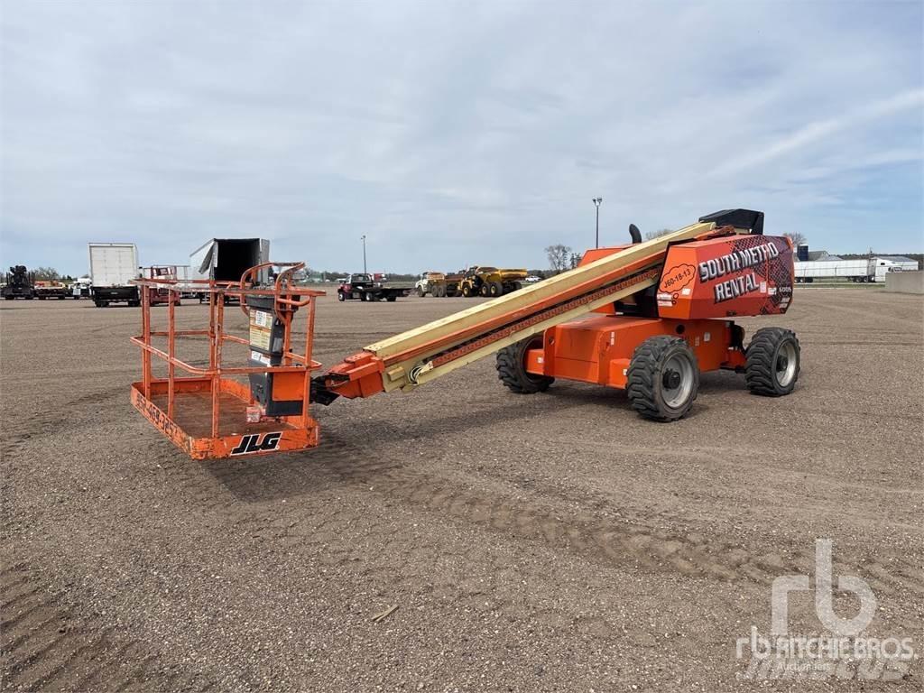 JLG 600S Articulated boom lifts