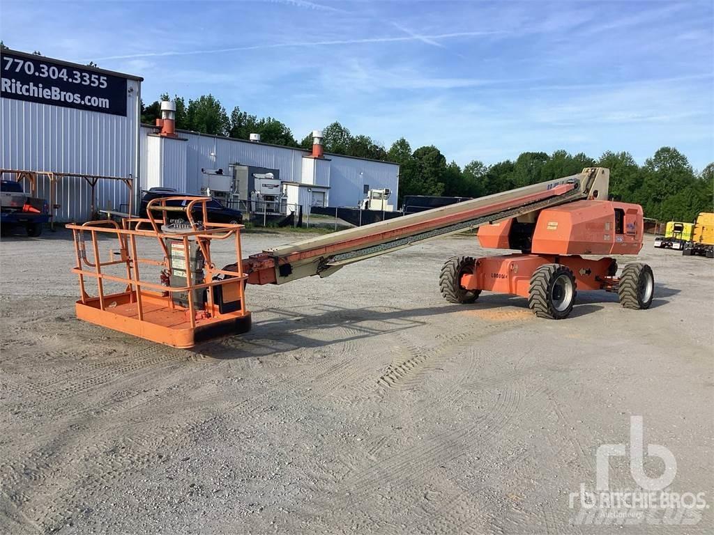 JLG 800S Articulated boom lifts