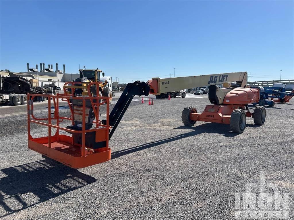 JLG M600JP Articulated boom lifts
