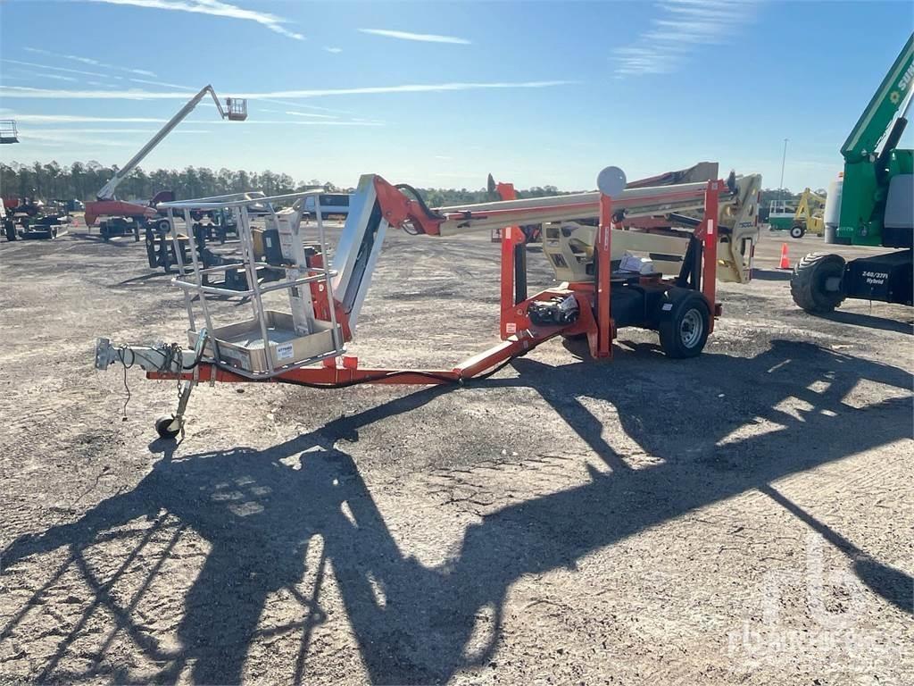 JLG T500J Articulated boom lifts