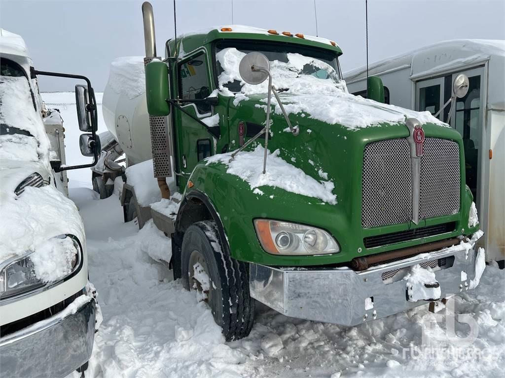Kenworth T440 Concrete trucks