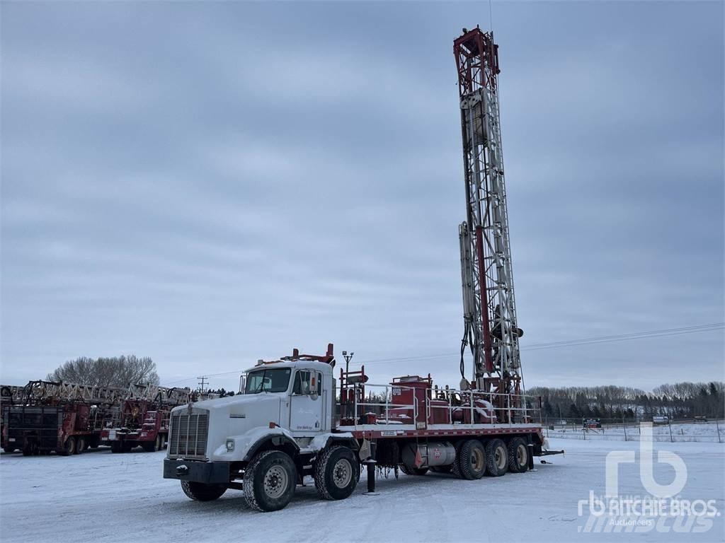Kenworth T800 Truck mounted drill rig