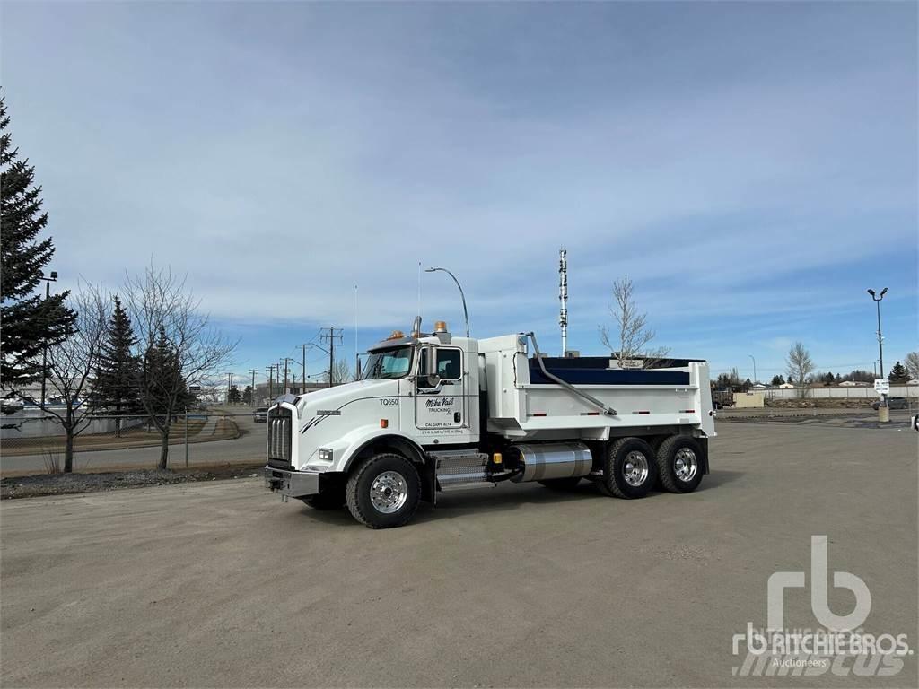 Kenworth T800 Tipper trucks