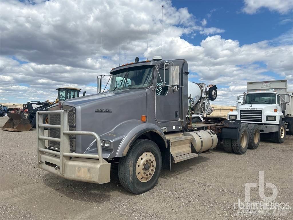 Kenworth T800 Prime Movers