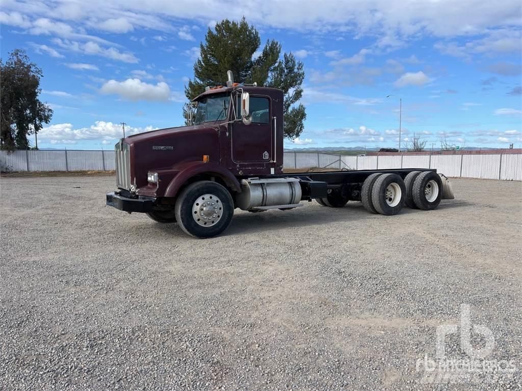 Kenworth T800 Chassis Cab trucks