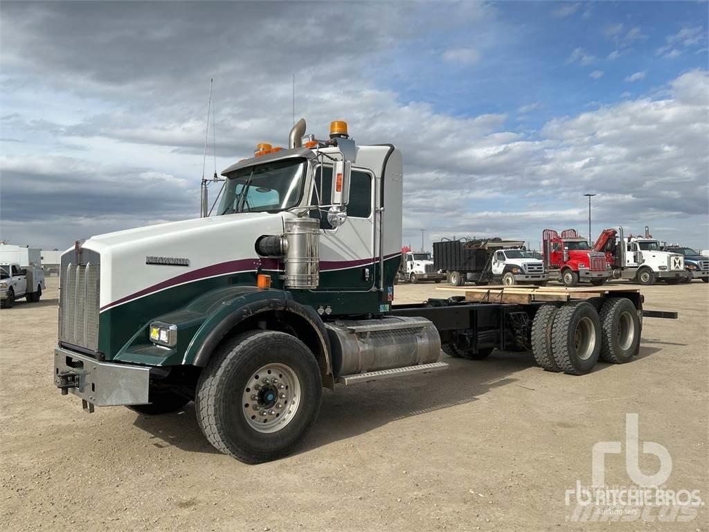 Kenworth T800 Chassis Cab trucks