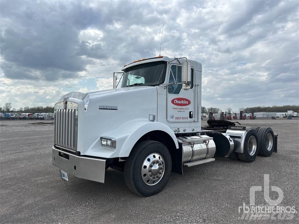 Kenworth T800 Prime Movers