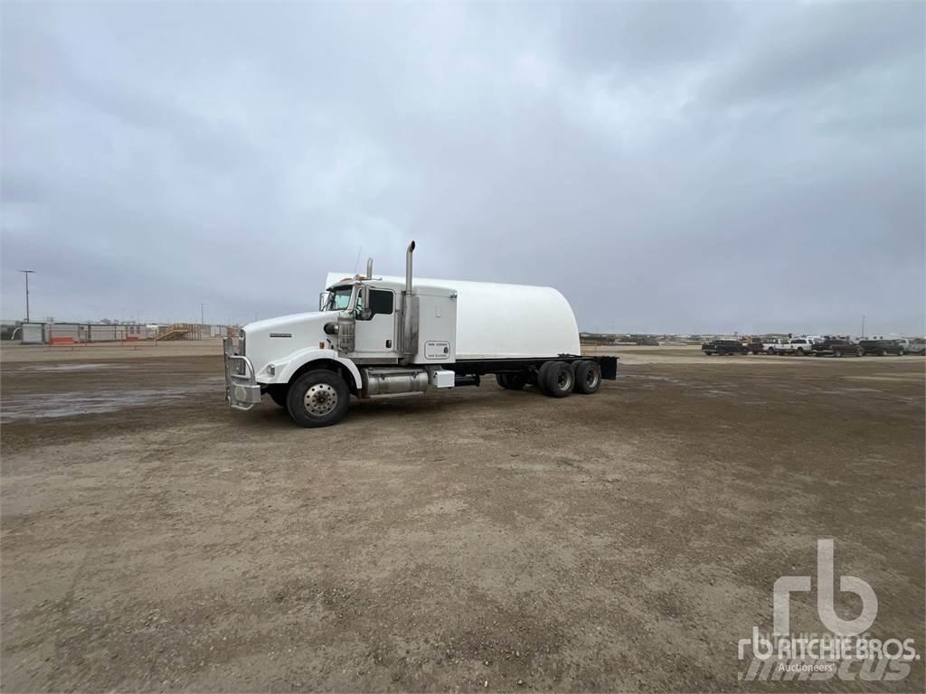 Kenworth T800 Chassis Cab trucks